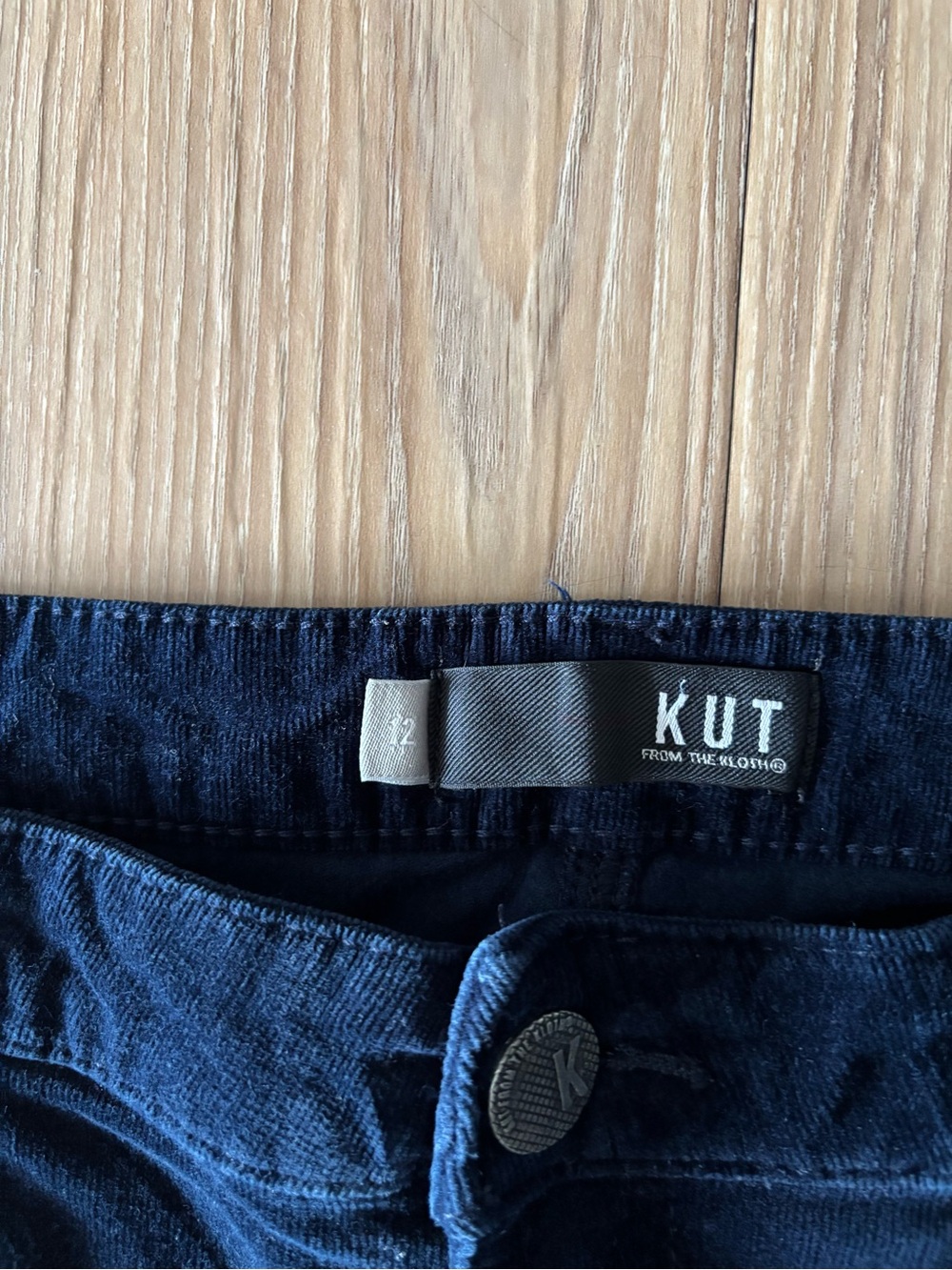 KUT from the Kloth Karen Baby Bootcut Corduroy Pants Navy Blue Womens 12 Preppy - Picture 9 of 12